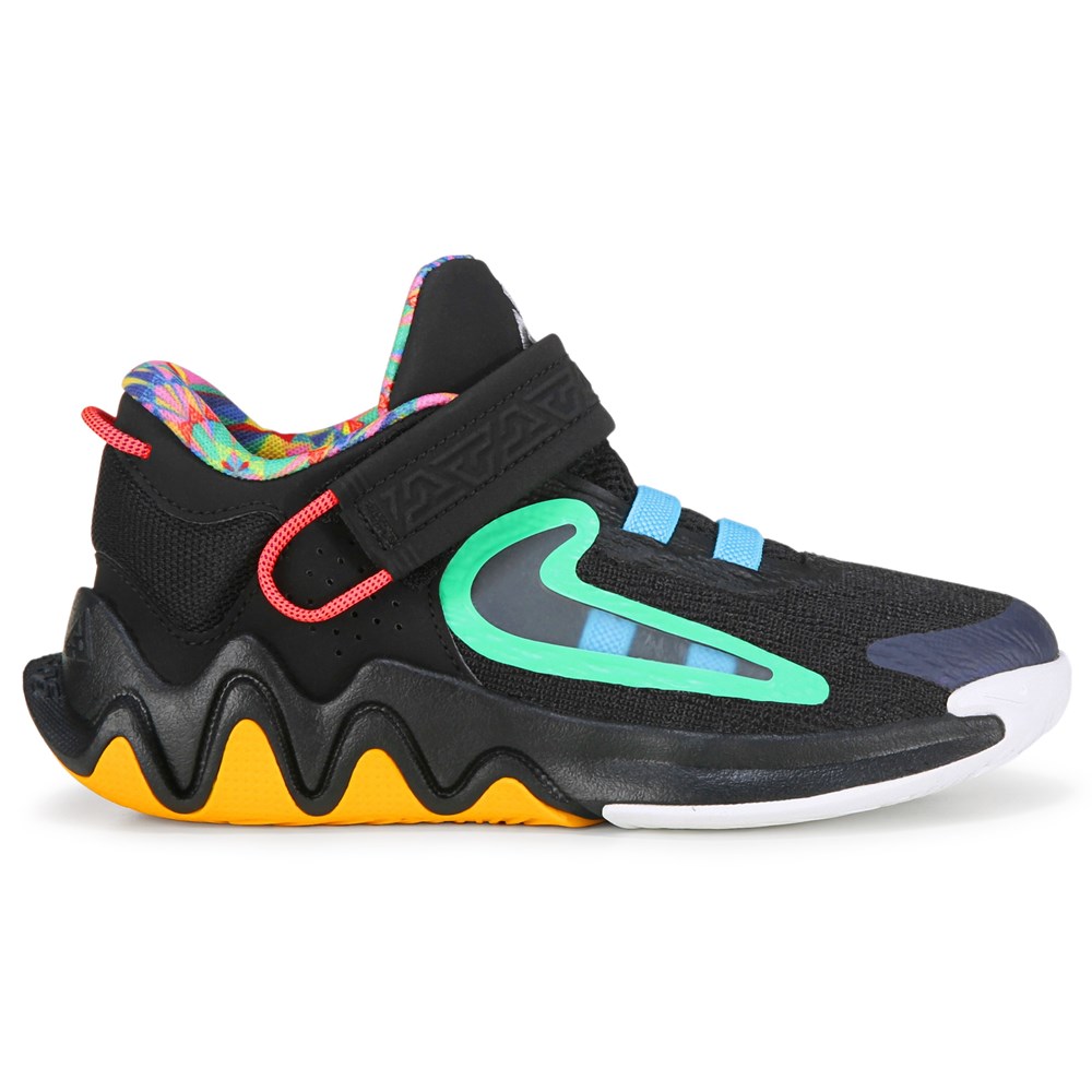 Nike little kid deals basketball shoes