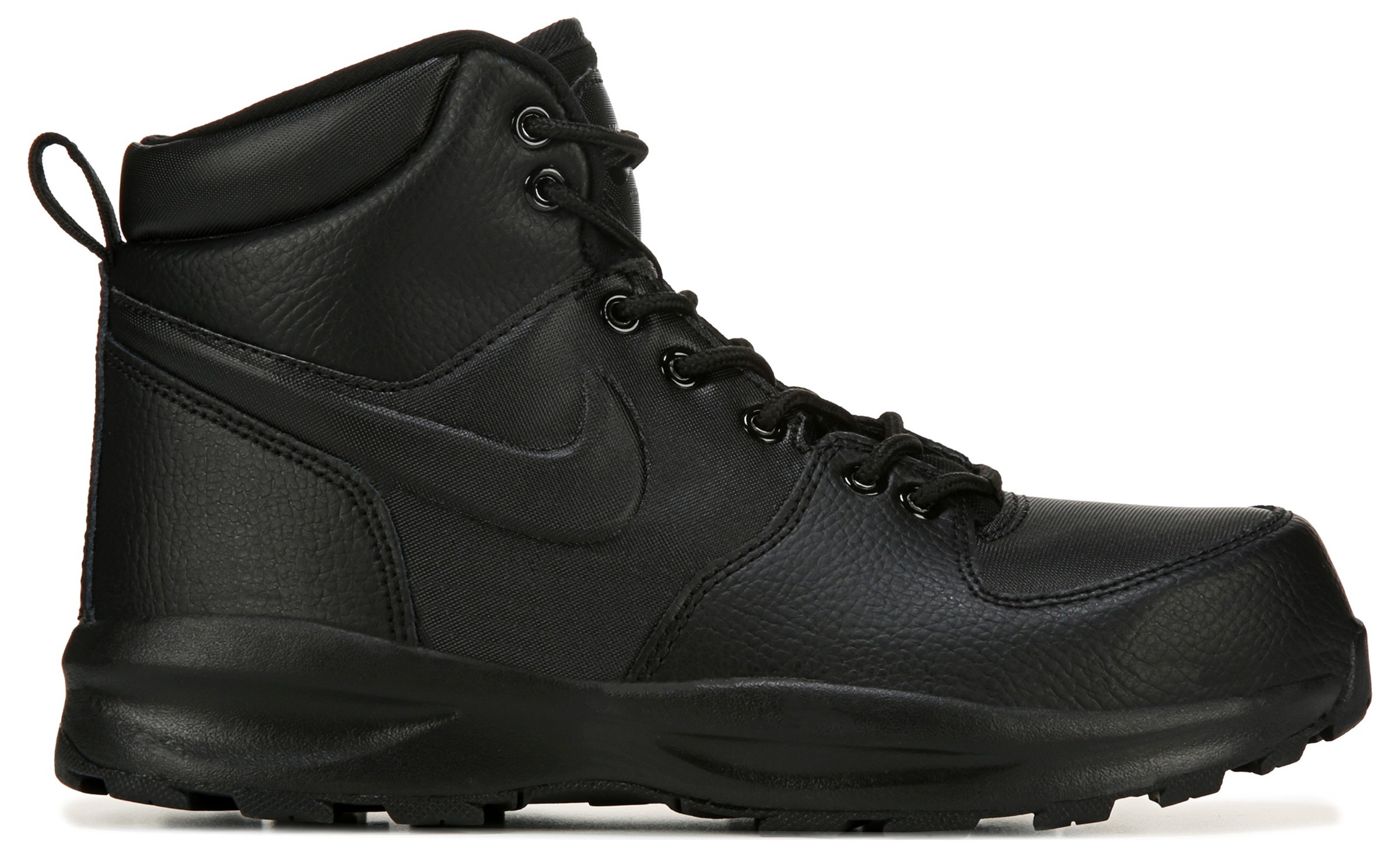 Boys grade 2024 school nike boots