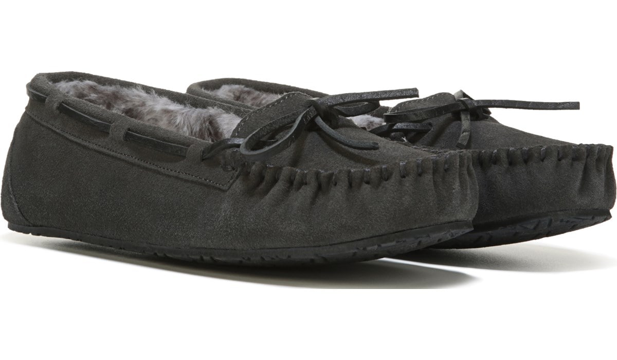 minnetonka women's britt trapper slipper