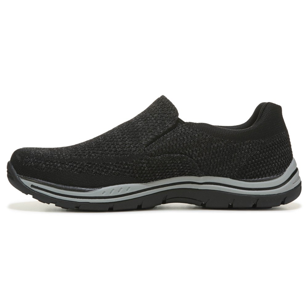 Skechers Men s Gomel Memory Foam Medium Wide Slip On Famous