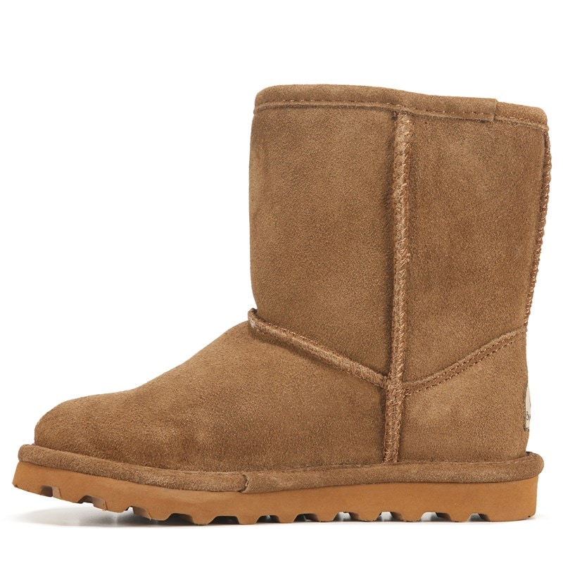 are uggs or bearpaw better