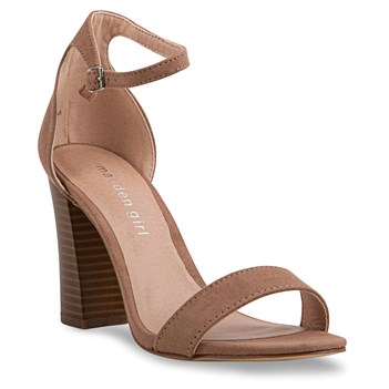 Madden girl bartlet on sale sandal