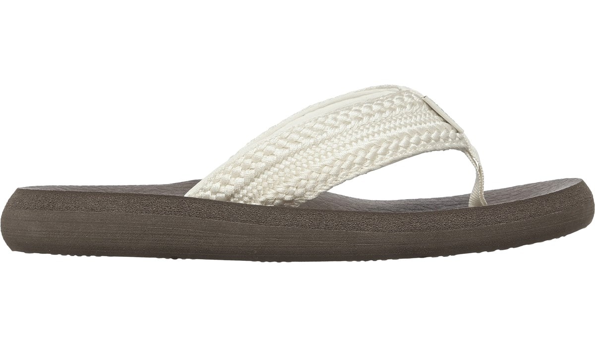 Skechers Women's Asana Flip Flop Sandal | Famous Footwear Canada