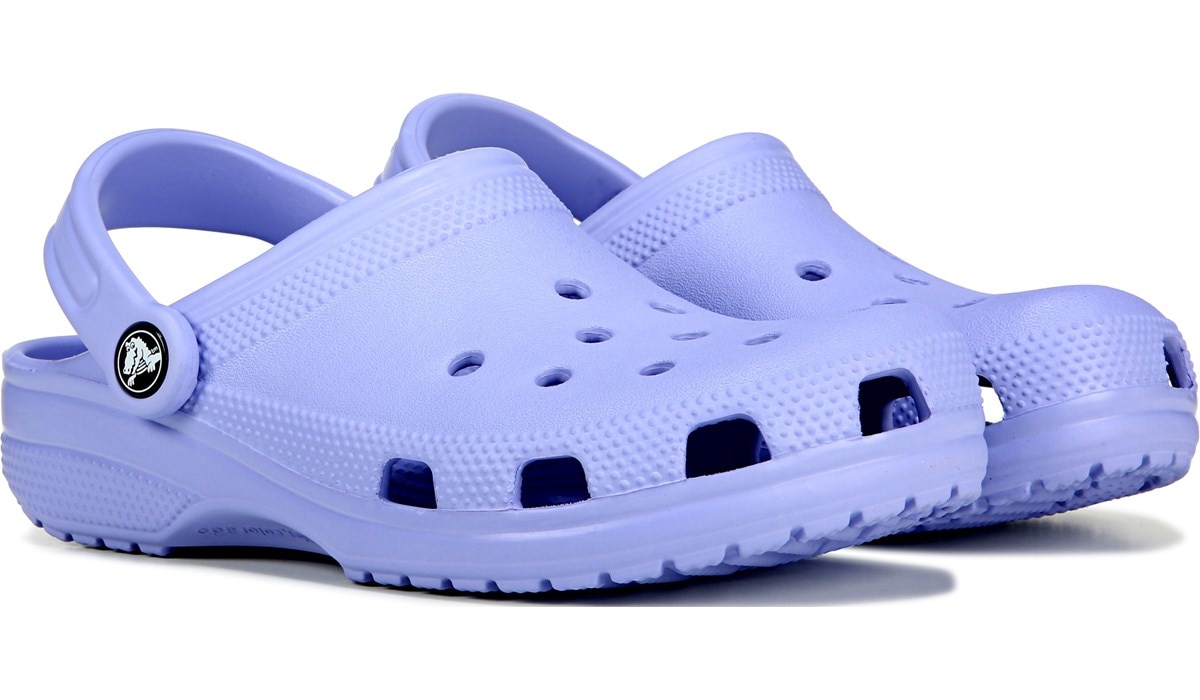 famous footwear crocs womens