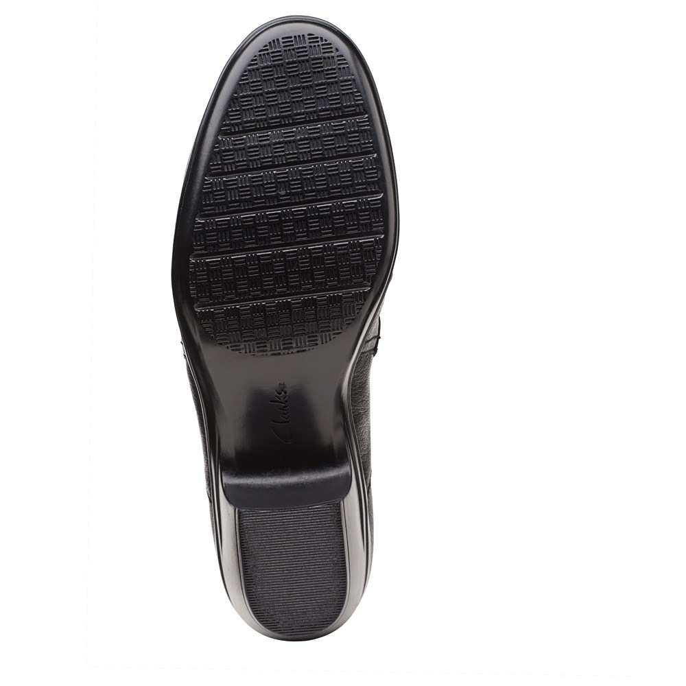 Clarks Women's Emily Cove Slip On Heel | Famous Footwear Canada