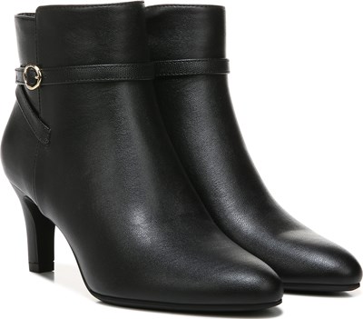 lifestride georgia stacked heel bootie