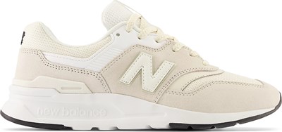 New balance shoes top at famous footwear