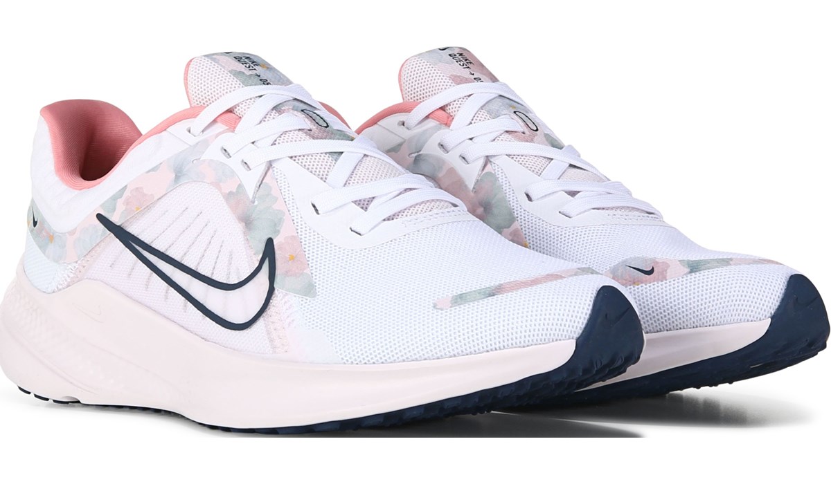 Nike women's quest deals running shoes